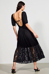 Schwarzes Langes A-Linie Hochzeitsgastkleid aus Spitze